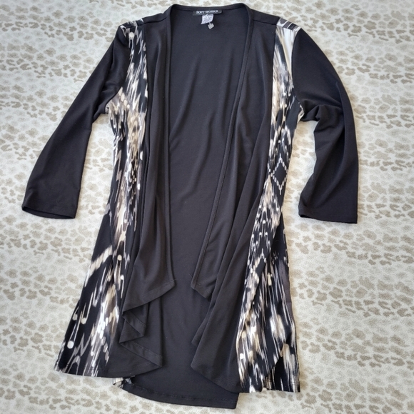 Soft Works Cascading Drape Black Aztec Print Cardigan Long Flowy Flattering Fit - Picture 3 of 8